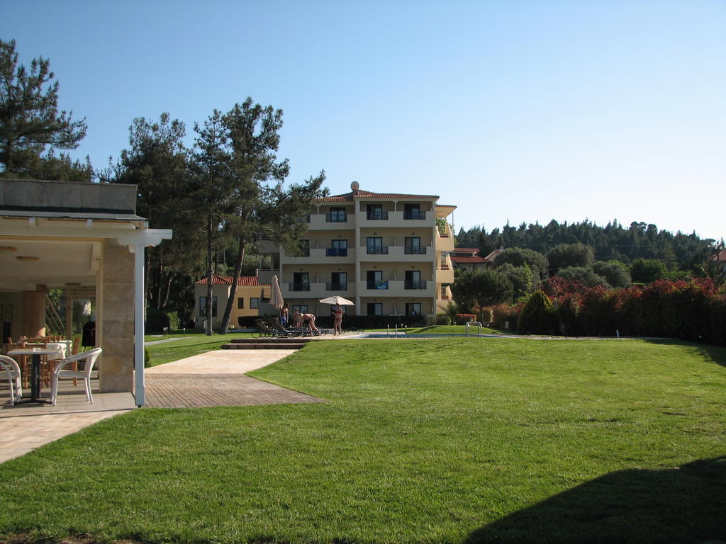 Hotel Azur Kriopigi Buitenkant foto