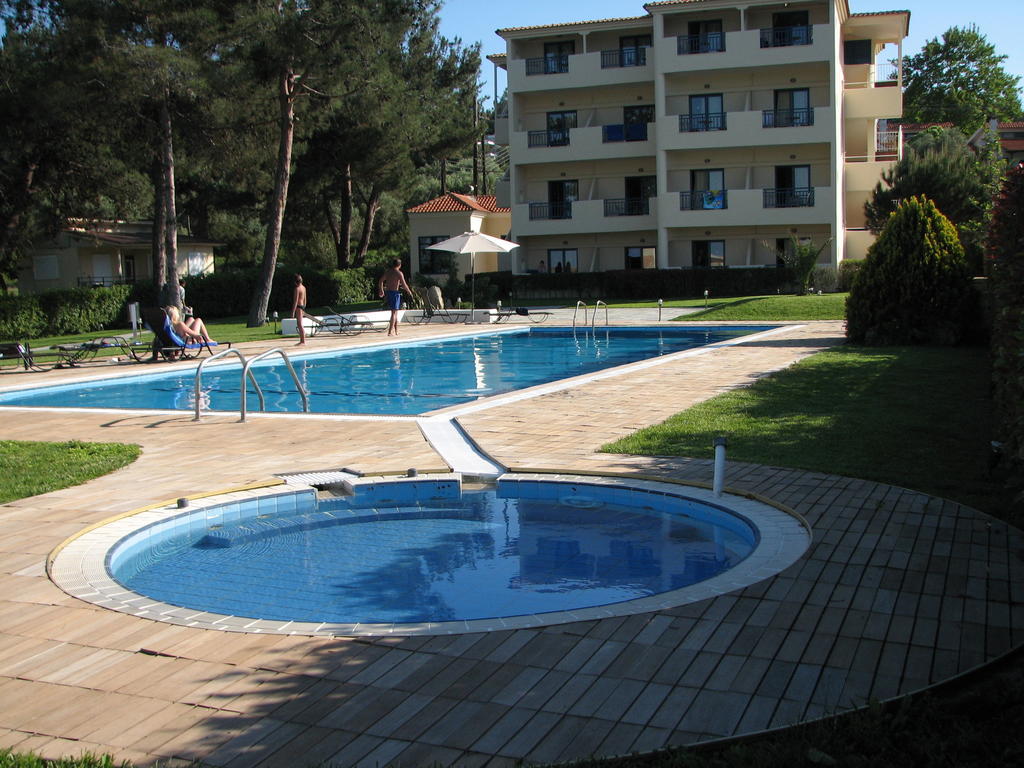 Hotel Azur Kriopigi Buitenkant foto
