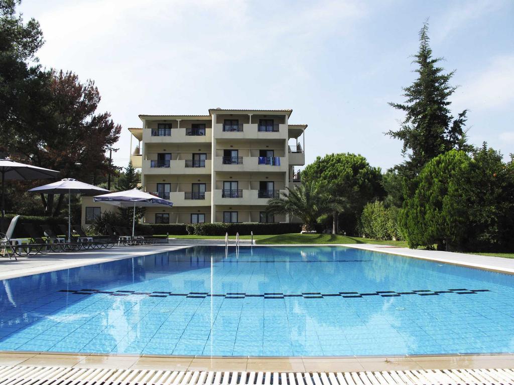 Hotel Azur Kriopigi Buitenkant foto