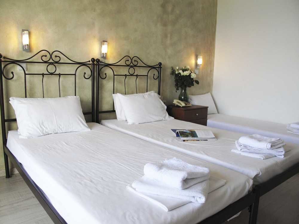 Hotel Azur Kriopigi Buitenkant foto